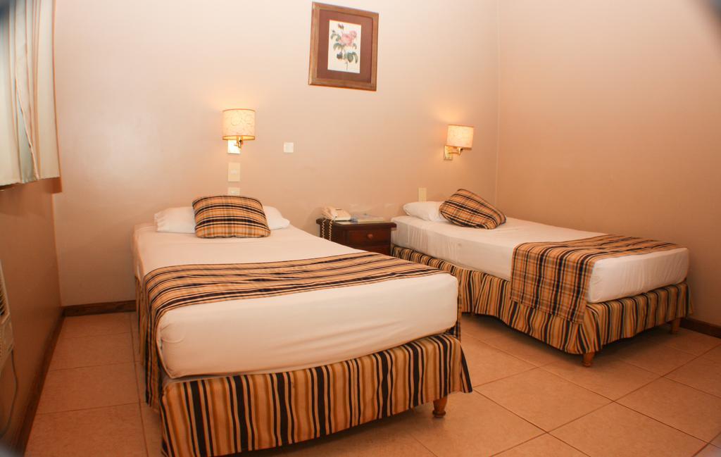Marcopolo Suites Iguazu Puerto Iguazú Extérieur photo