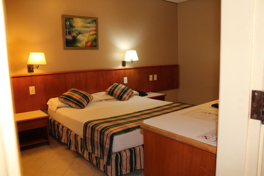 Marcopolo Suites Iguazu Puerto Iguazú Extérieur photo